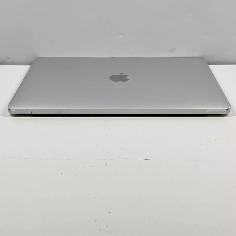MAC BOOK PRO A1708 2017 - Image 3